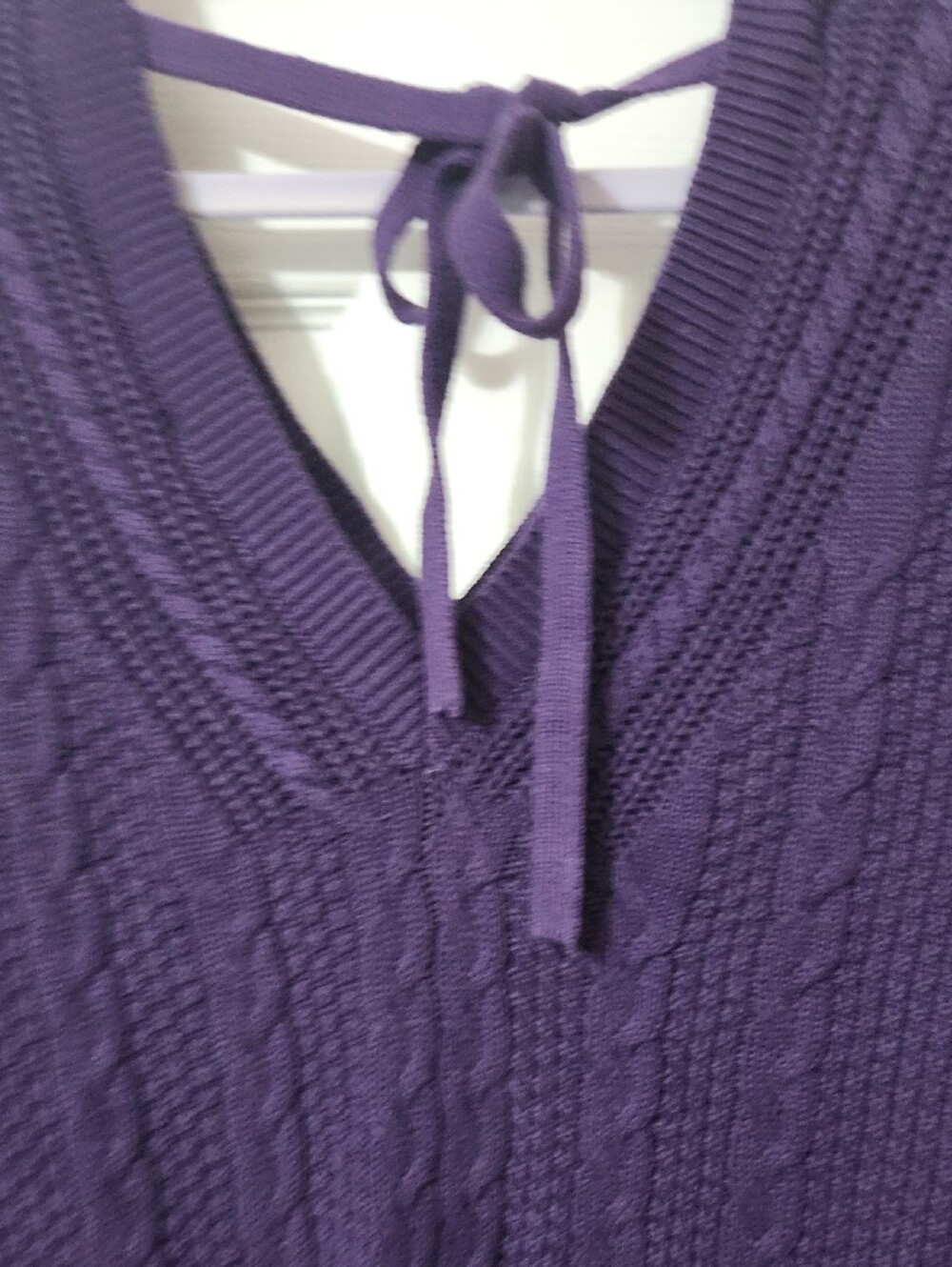 Preppy Fall Chic Abercrombie & Fitch Purple V‑Neck Cable Knit Sweater Dress - Picture 5 of 8